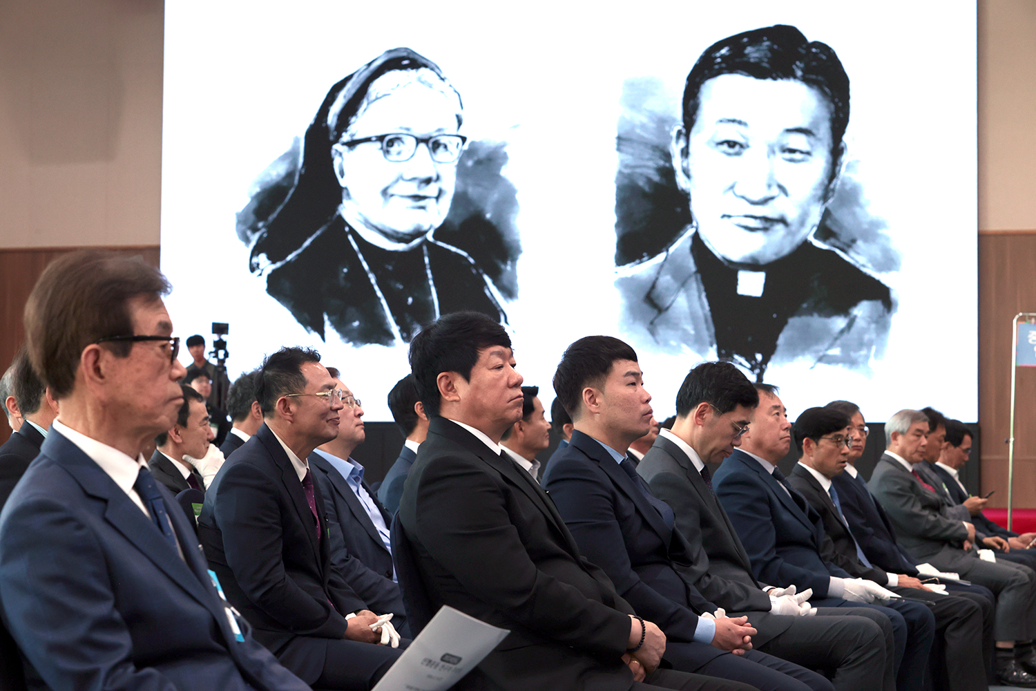 신협, 창립 64주년 기념 ‘선구자 추모식’ 개최...신협운동 의미 되새겨